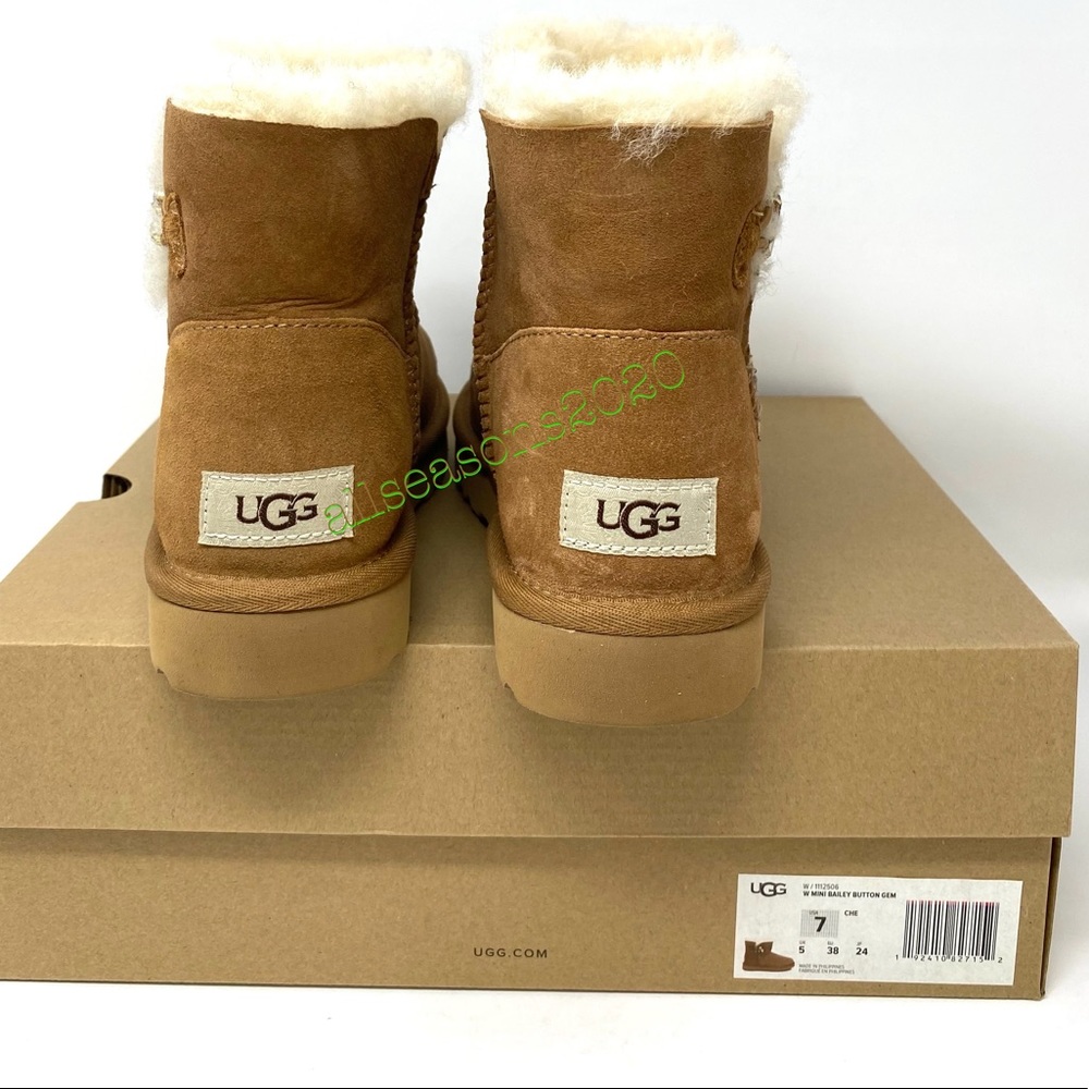 UGG Mini Bailey Button Women’s Boots Che Tan Suede - Picture 10 of 11